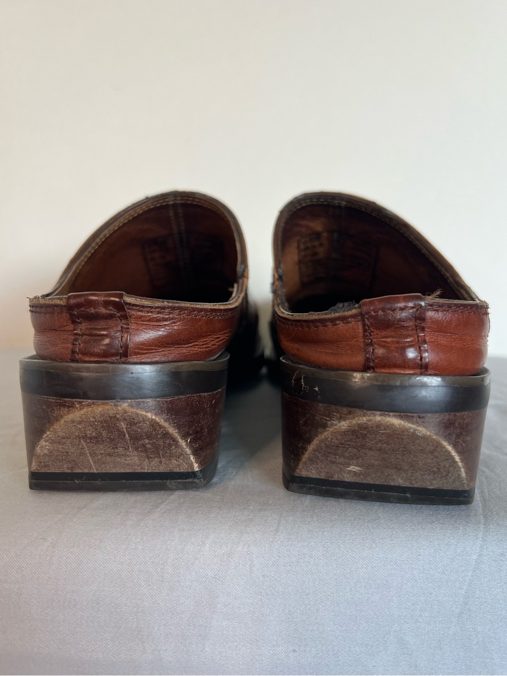 Ariat Women’s Slip-On Western Leather Mules Size 6.5 - Picture 9 of 13
